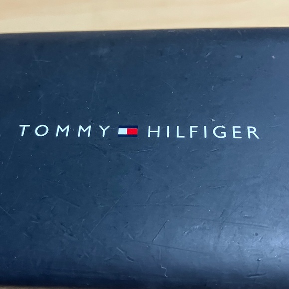 TOMMY HILFIGER TH 1388 👓 EYEGLASSES WITH CASE, MILD PRESCRIPTION - Picture 6 of 10